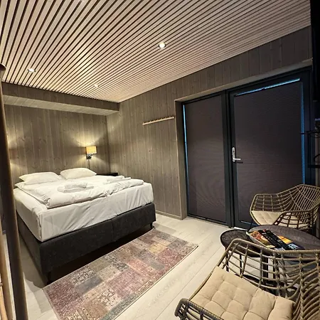 Rorbuleilighet I Idylliske شقة *